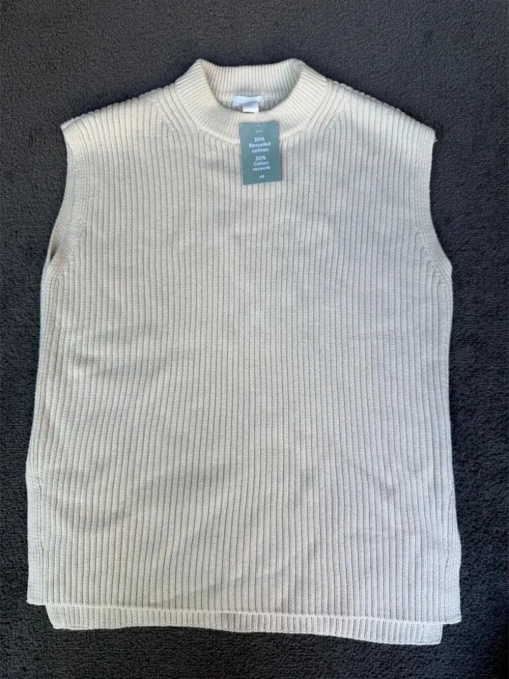 HM Cream Ribbed Mock Neck Sweater Vest Recycled Cotton Blend Size Medium NEW